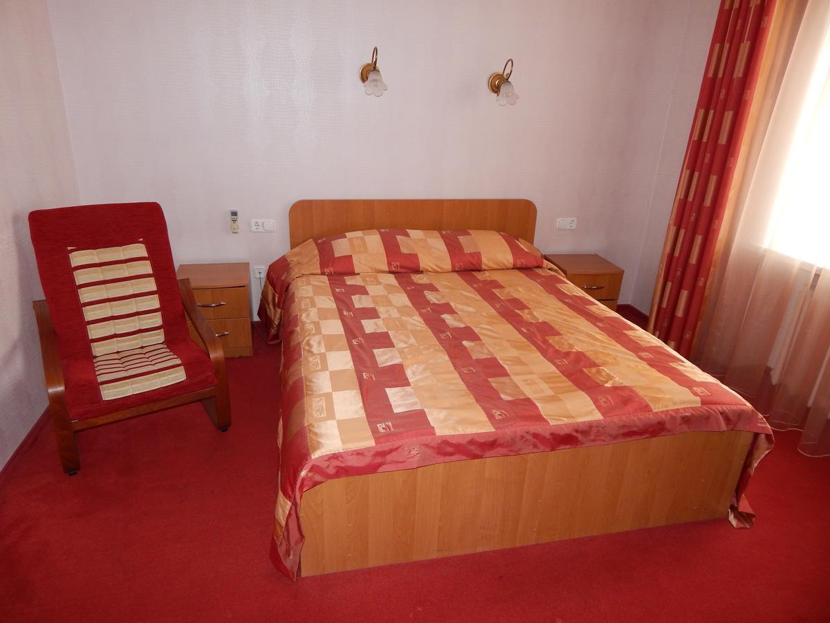 Ooo Hotel Complex Evropa Kropivnickij Kültér fotó
