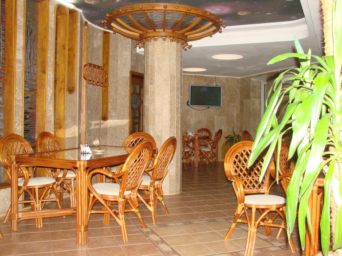 Ooo Hotel Complex Evropa Kropivnickij Kültér fotó